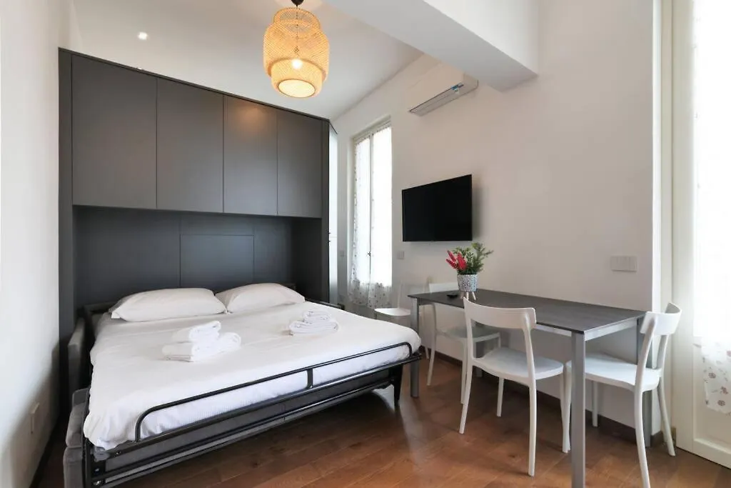 Primopiano - Ripa B Apartment Milan 0*,