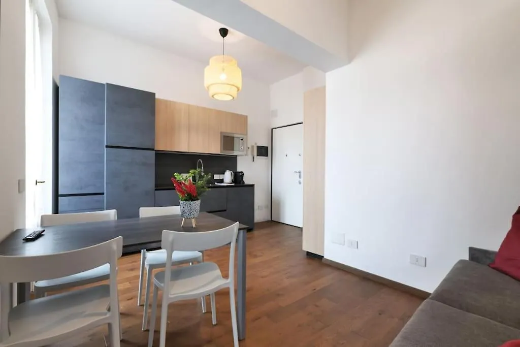 Primopiano - Ripa B Apartment Milan